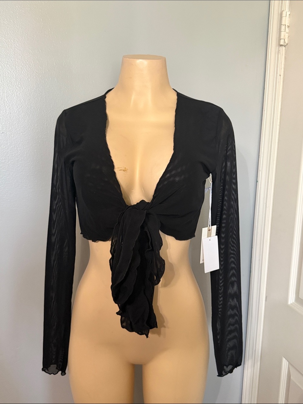 Good American Black wrap up Top - Size L